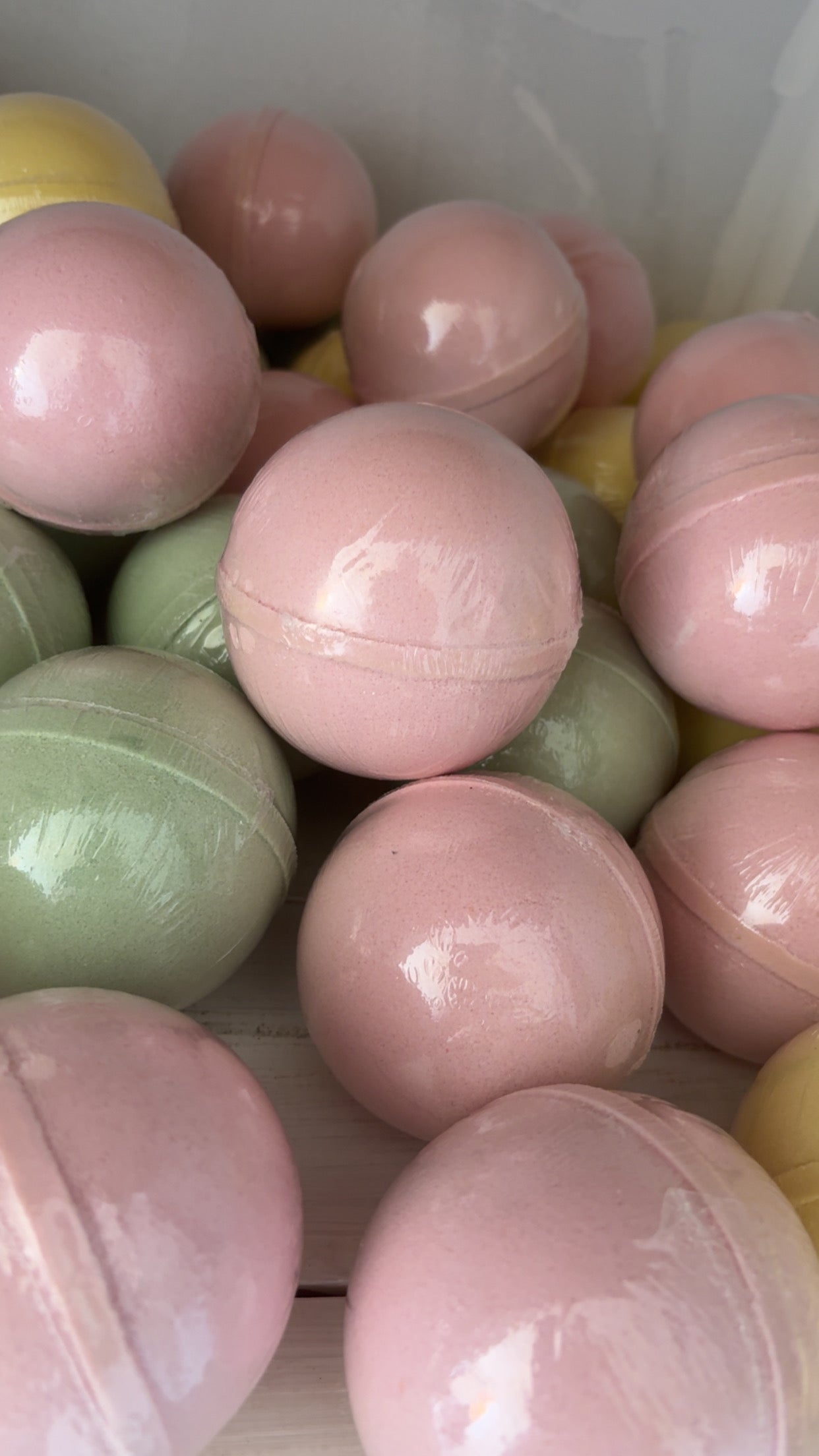 Handmade Bath Bombs

Relaxing, Skin-Friendly & Handmade in Australia